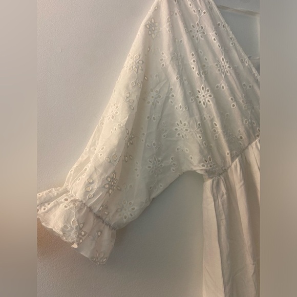 Shein layer white, spaghetti strap, wedding, embroidered, dress. - Picture 3 of 8